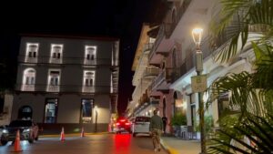 Naturgy moderniza la iluminacion del Casco Viejo con tecnologia LED min