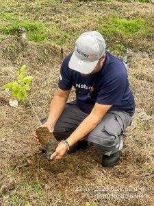 Naturgy participa en jornada de reforestación de MiAMBIENTE para contribuir a la protección de las fuentes hídricas en Panamá Oeste 2 jornada de reforestacion de MiAMBIENTE